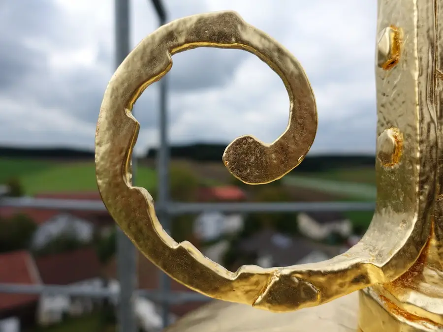 Restaurierung einer Kirchturmspitze